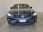 2026 Volvo V60 Cross Country B5 Ultra