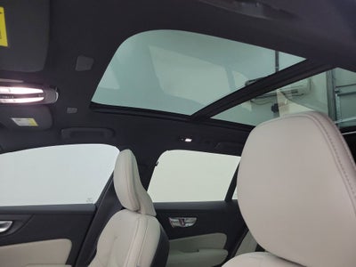 2026 Volvo V60 Cross Country B5 Ultra