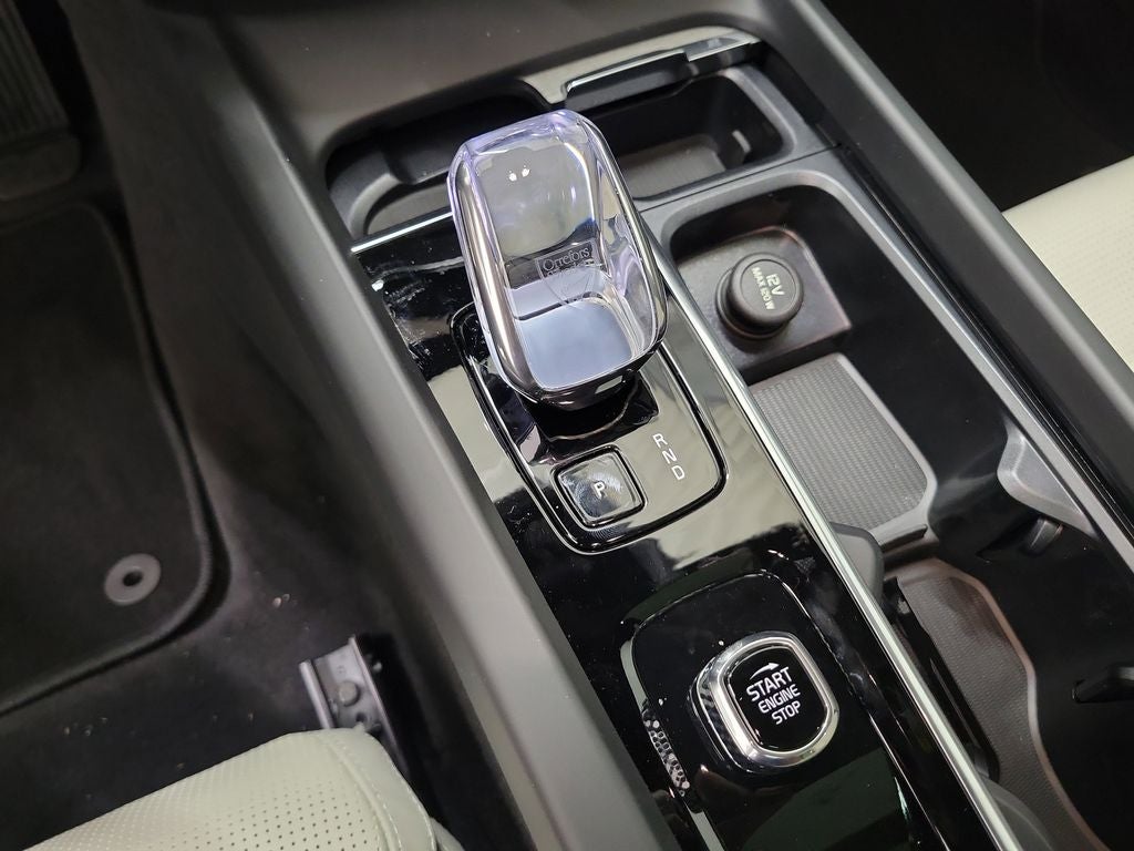 2026 Volvo V60 Cross Country B5 Ultra