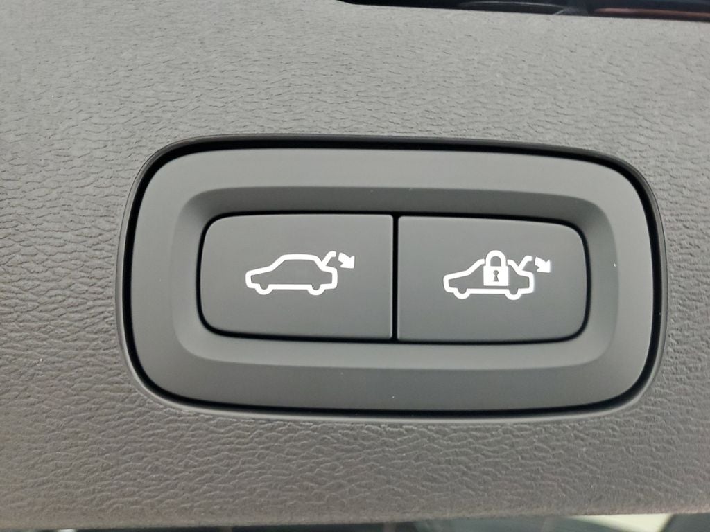 2025 Volvo V60 Cross Country AWD Ultra