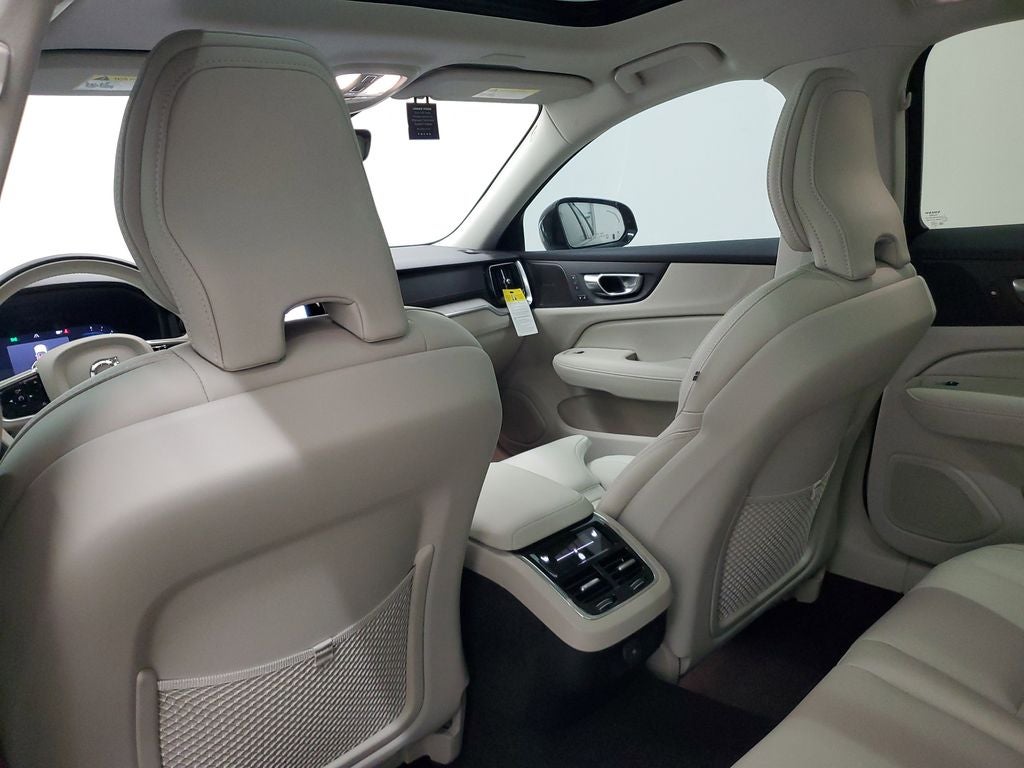 2025 Volvo V60 Cross Country AWD Ultra