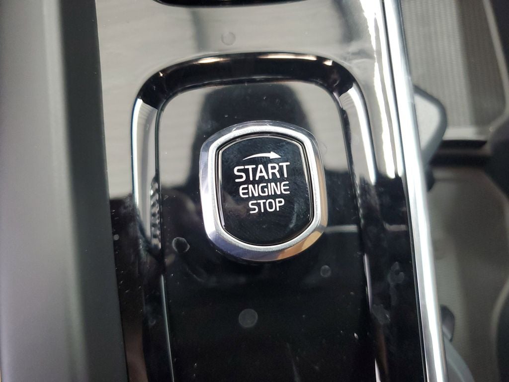 2025 Volvo V60 Cross Country AWD Ultra