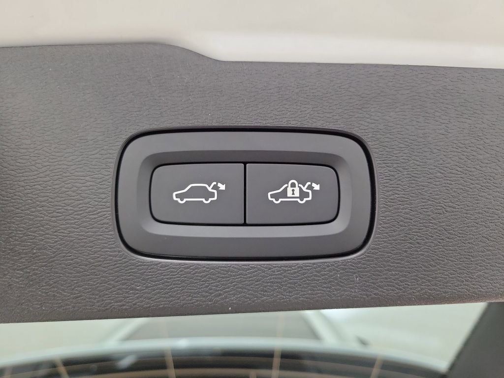 2026 Volvo V60 Cross Country B5 Ultra