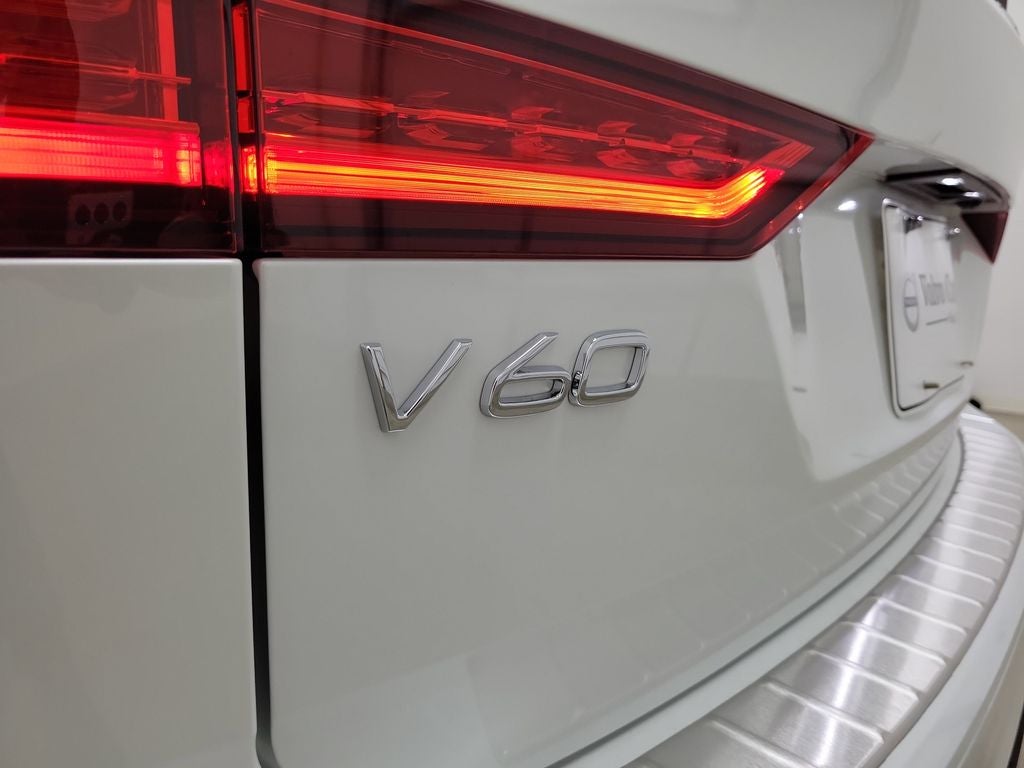 2026 Volvo V60 Cross Country B5 Ultra