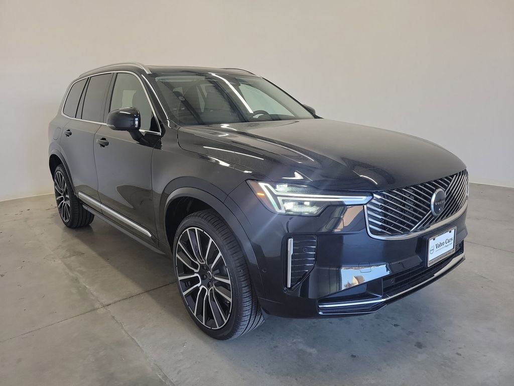 2026 Volvo XC90 B5 Plus