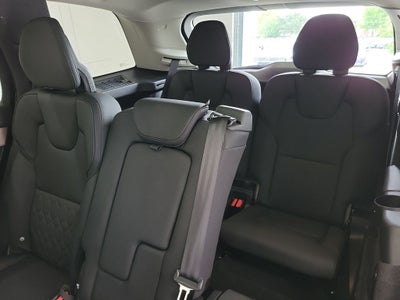 2025 Volvo XC90 B5 Plus 2025.5