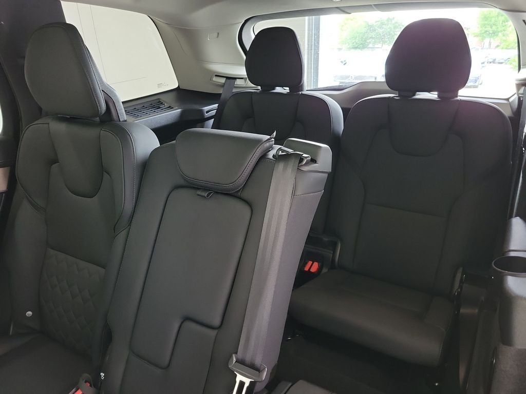 2025 Volvo XC90 B5 Plus 2025.5