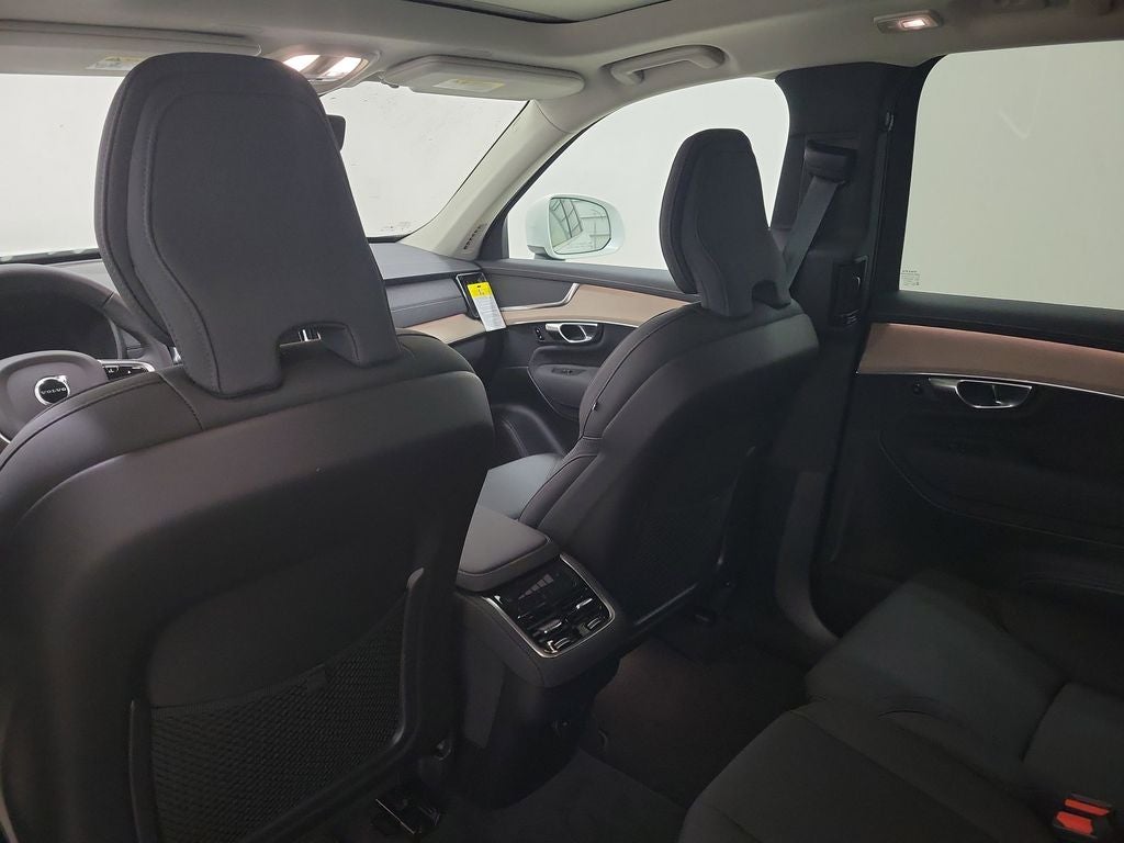 2026 Volvo XC90 B5 Core