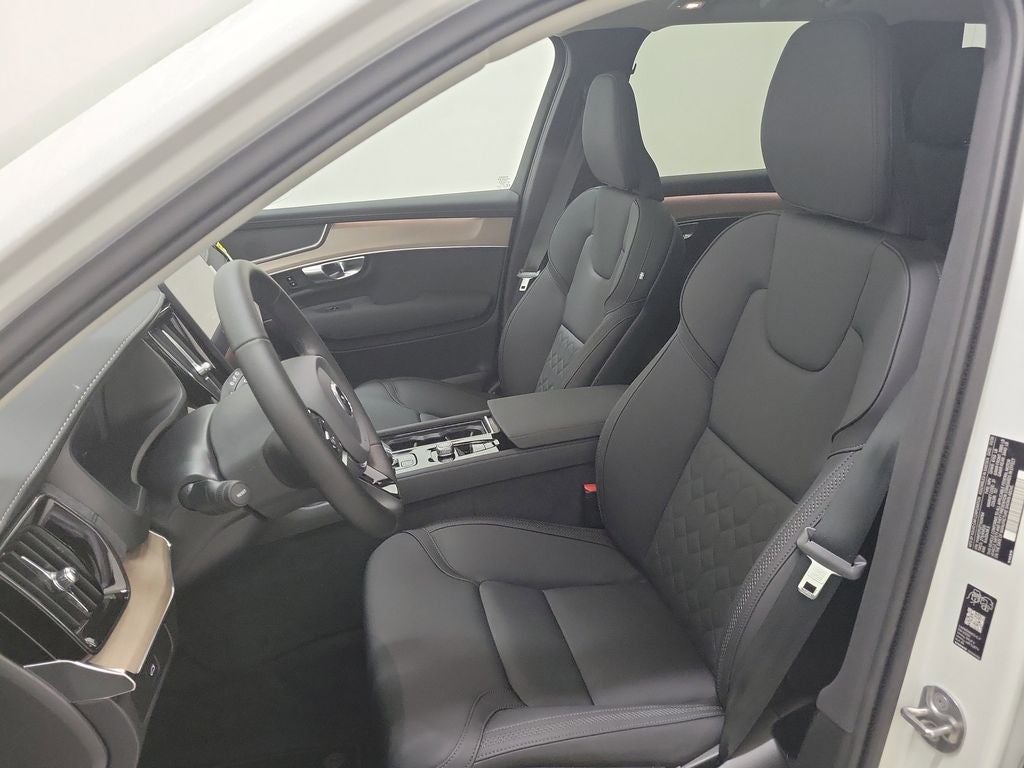 2026 Volvo XC90 B5 Core