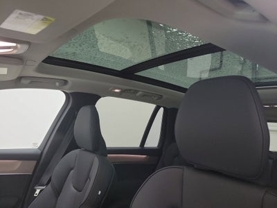 2026 Volvo XC90 B5 Core
