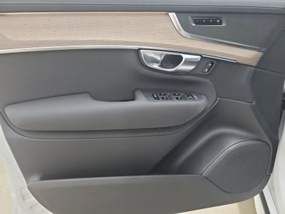2026 Volvo XC90 B5 Core