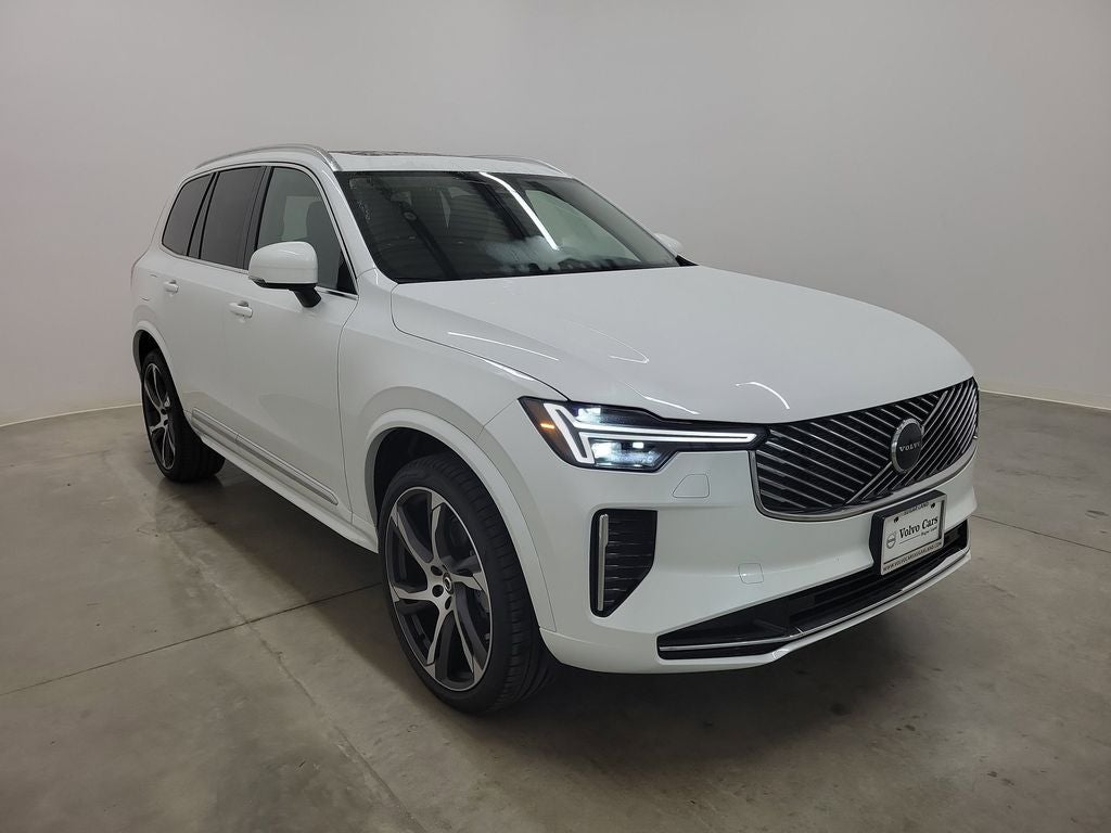 2026 Volvo XC90 B5 Core