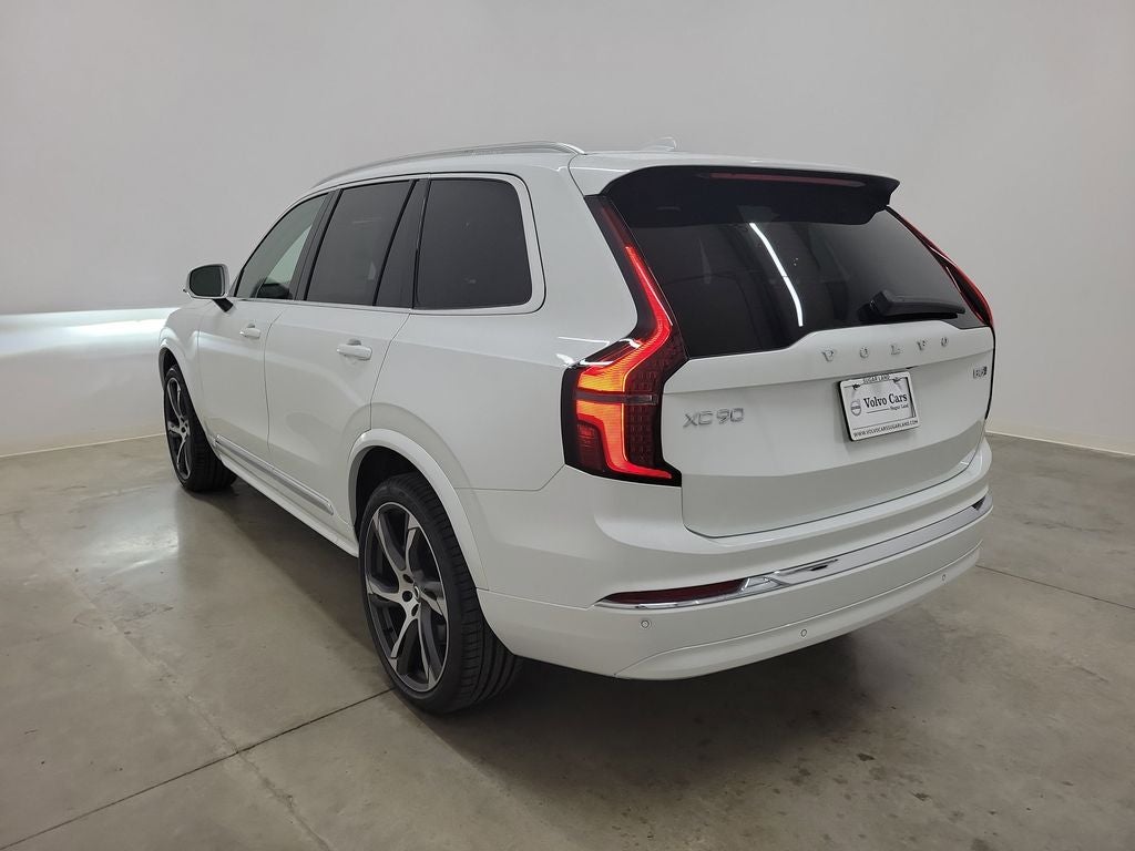 2026 Volvo XC90 B5 Core
