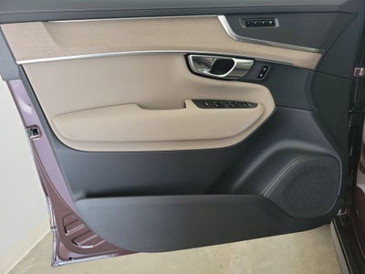 2026 Volvo XC90 B5 Core
