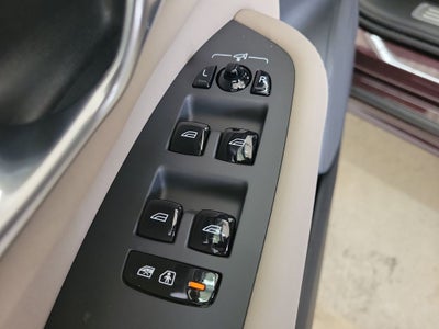 2026 Volvo XC90 B5 Core