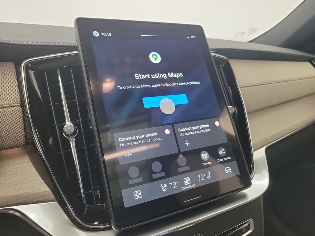 2026 Volvo XC90 B5 Core