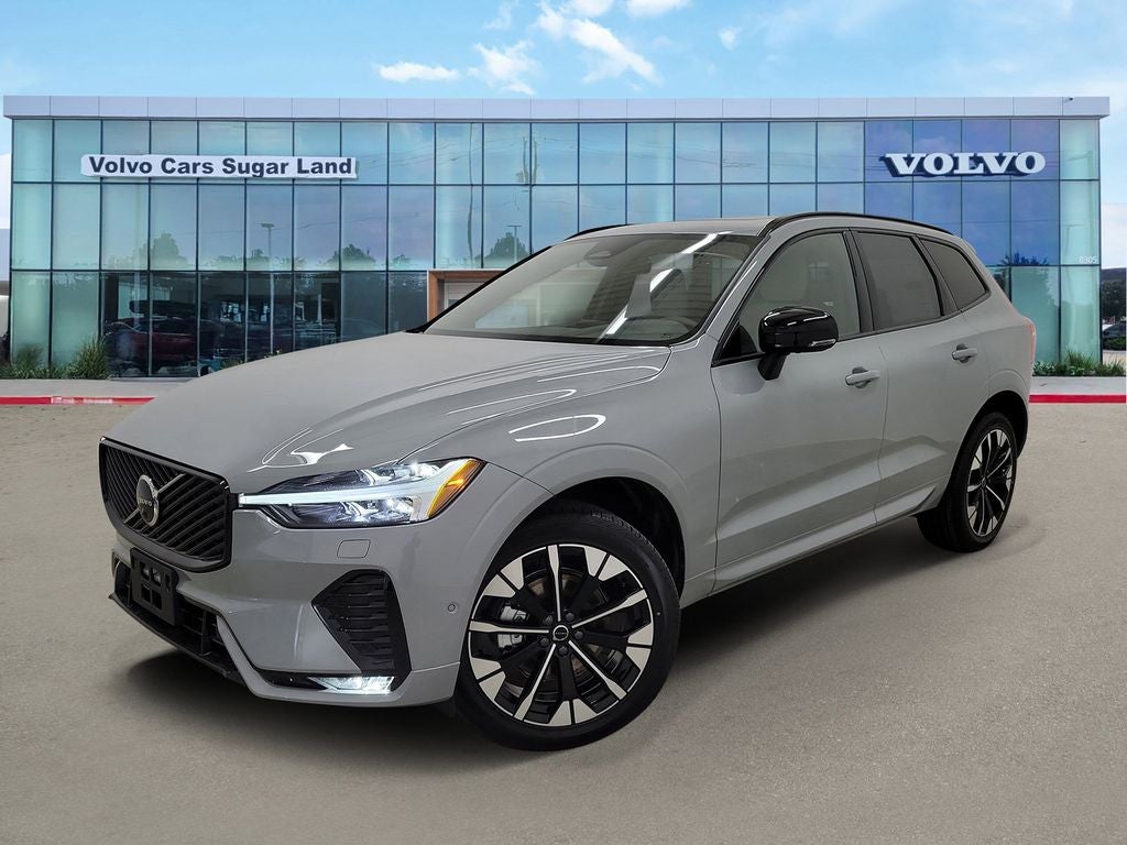 2026 Volvo XC60 B5 Plus