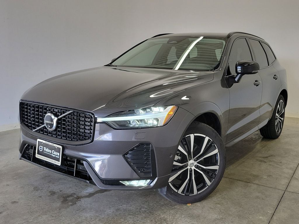 2025 Volvo XC60 B5 Plus