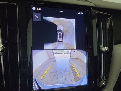 2025 Volvo XC60 B5 Plus