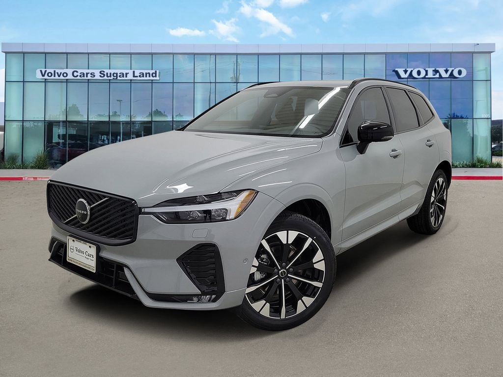 2026 Volvo XC60 B5 Plus
