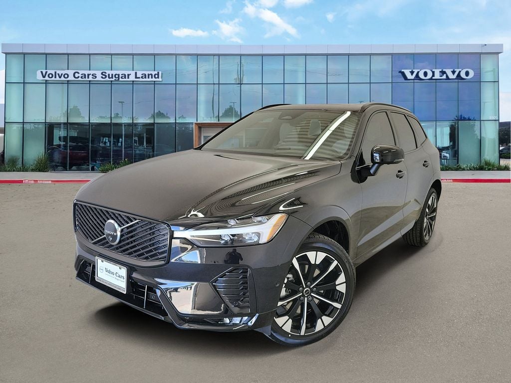 2026 Volvo XC60 B5 Plus