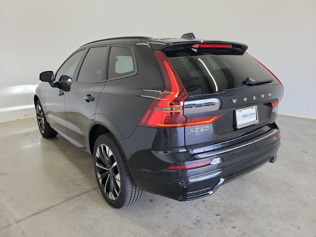 2026 Volvo XC60 B5 Plus