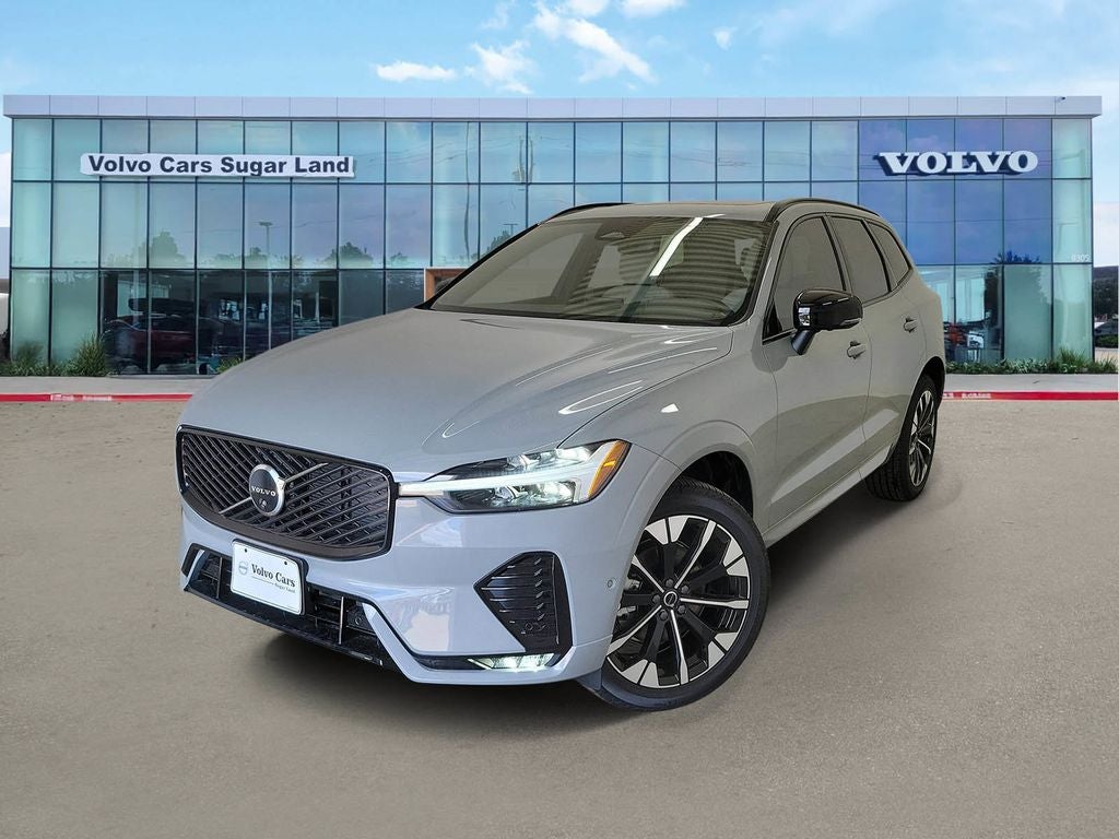 2026 Volvo XC60 B5 Plus