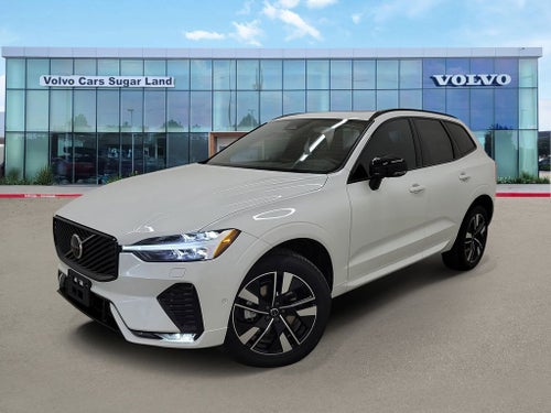2026 Volvo XC60 B5 Plus