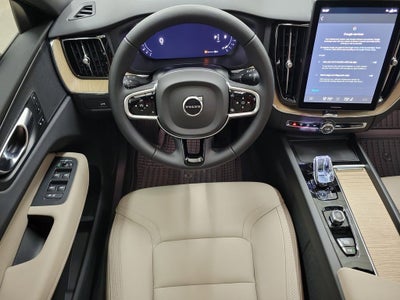 2026 Volvo XC60 B5 Plus