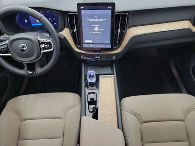 2026 Volvo XC60 B5 Plus