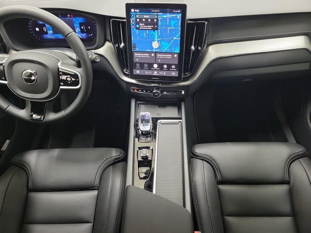 2026 Volvo XC60 B5 Ultra Black Edition
