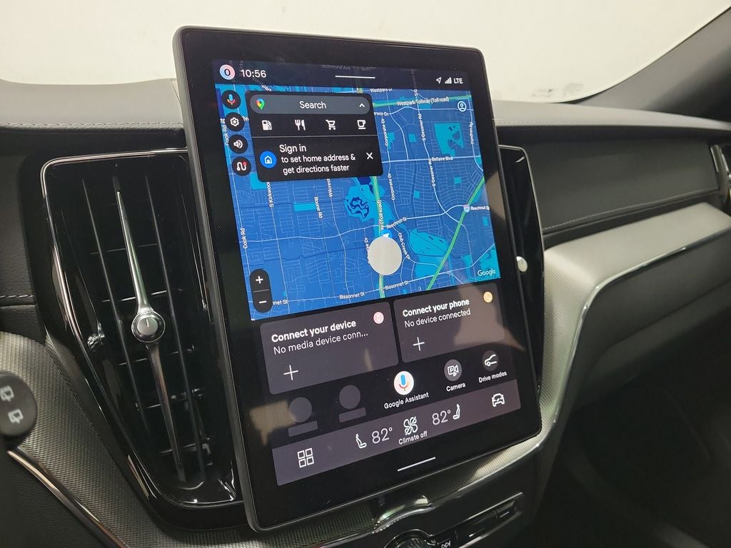 2026 Volvo XC60 B5 Ultra Black Edition