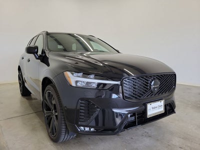 2026 Volvo XC60 B5 Ultra Black Edition