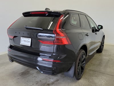 2026 Volvo XC60 B5 Ultra Black Edition