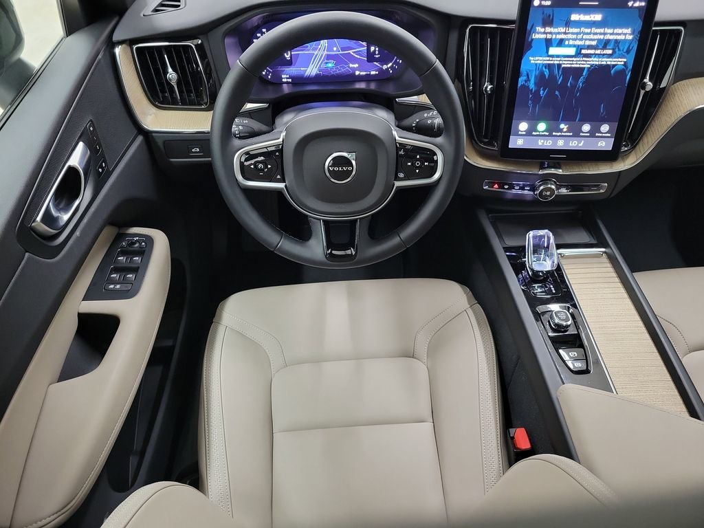 2026 Volvo XC60 B5 Core