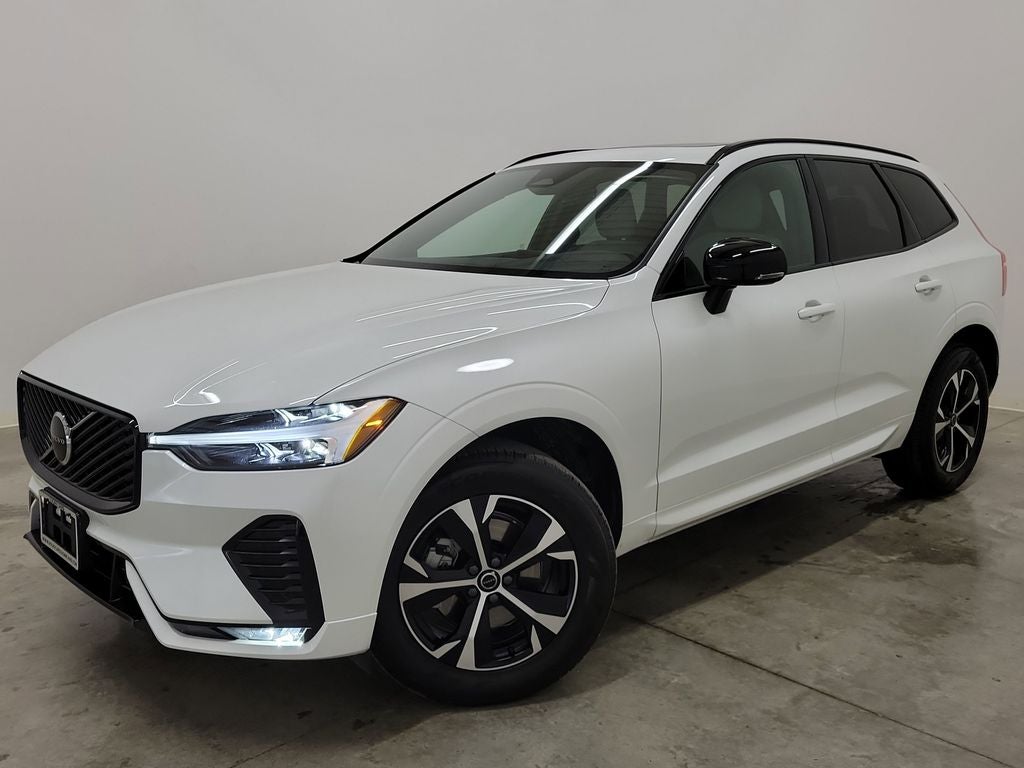 2026 Volvo XC60 B5 Core