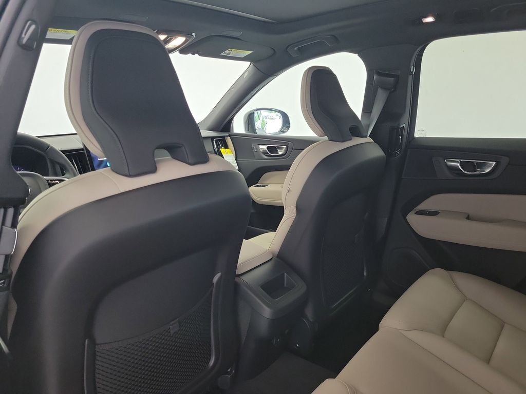 2026 Volvo XC60 B5 Core