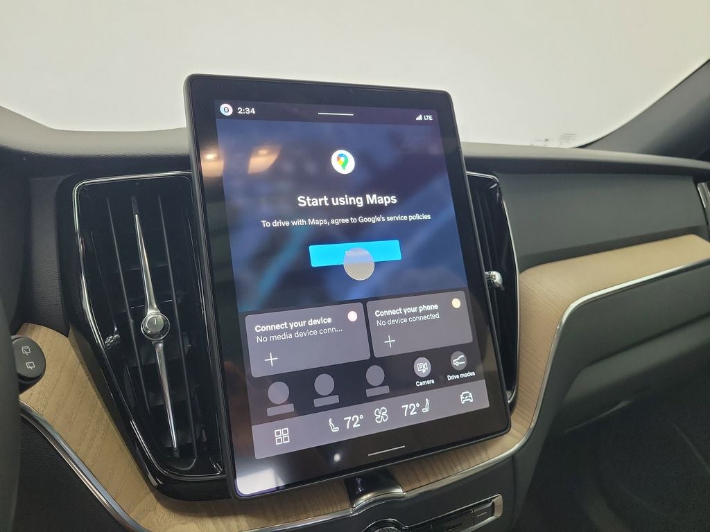 2026 Volvo XC60 B5 Core