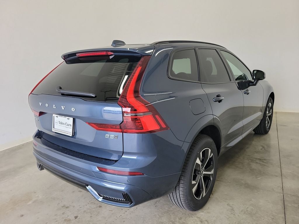 2026 Volvo XC60 B5 Core