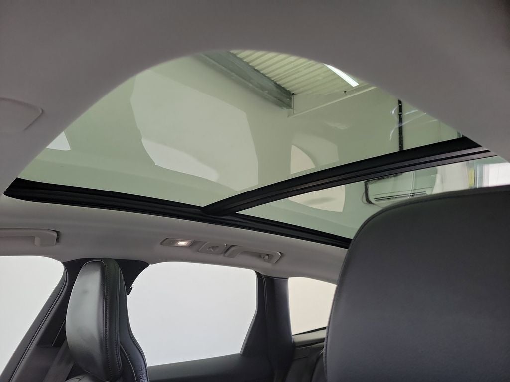 2025 Volvo XC60 B5 Core