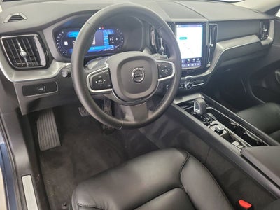 2025 Volvo XC60 B5 Core