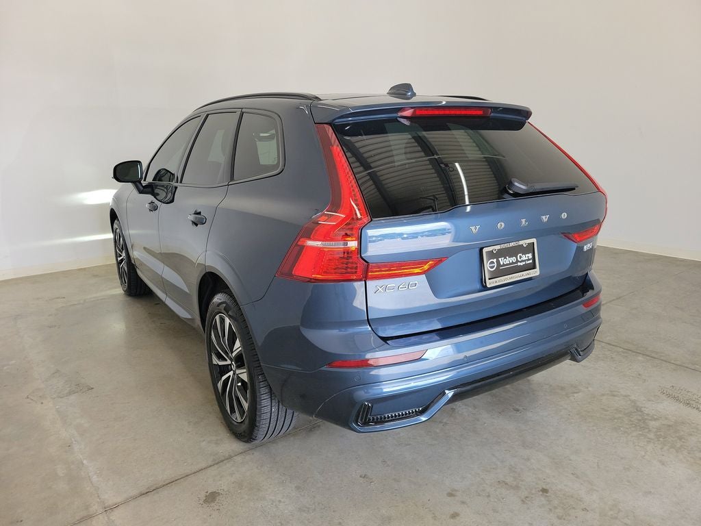 2025 Volvo XC60 B5 Core
