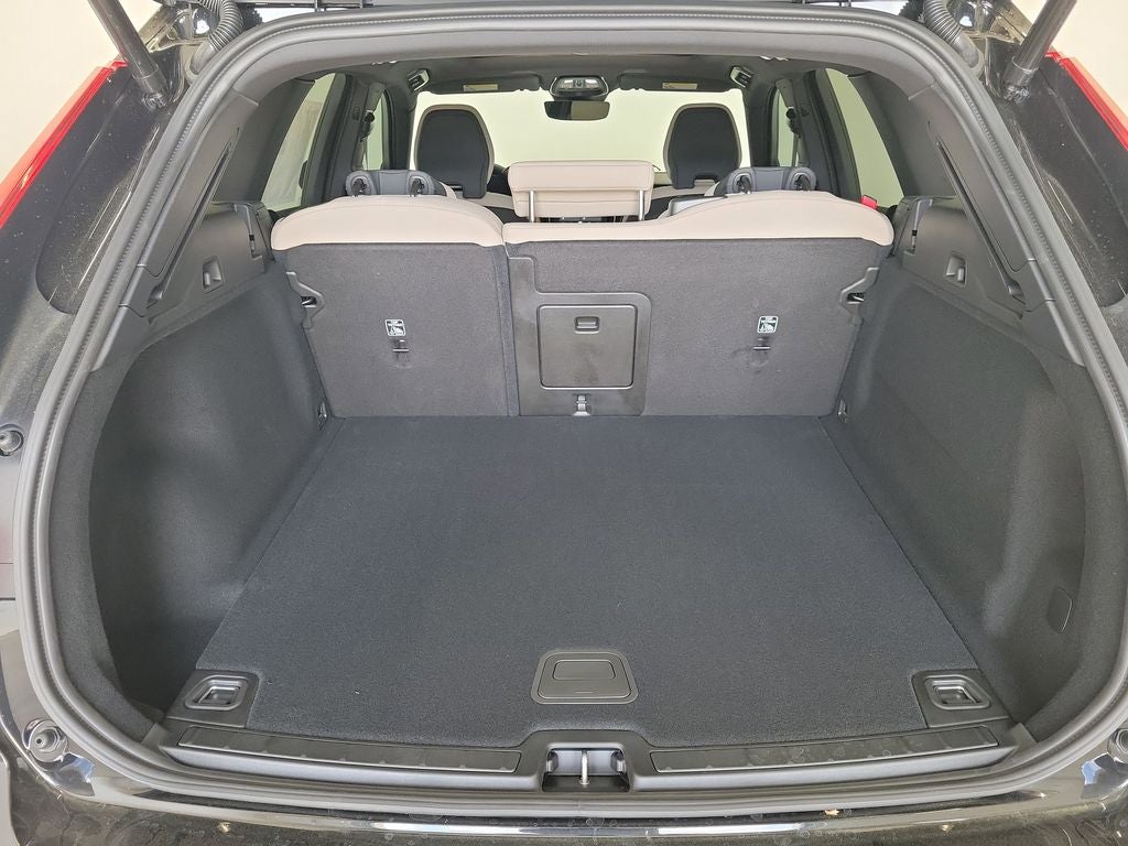 2026 Volvo XC60 B5 Core