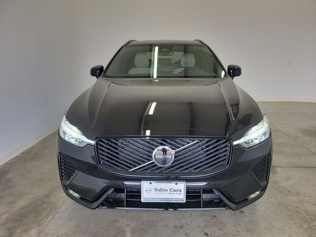 2026 Volvo XC60 B5 Core