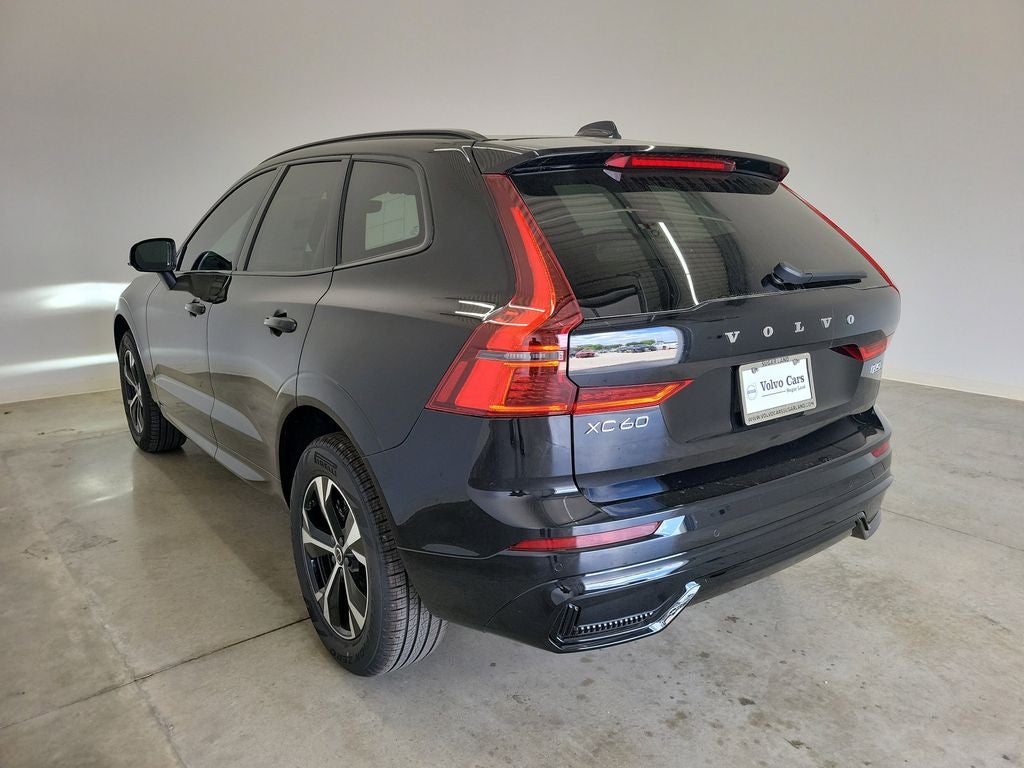 2026 Volvo XC60 B5 Core