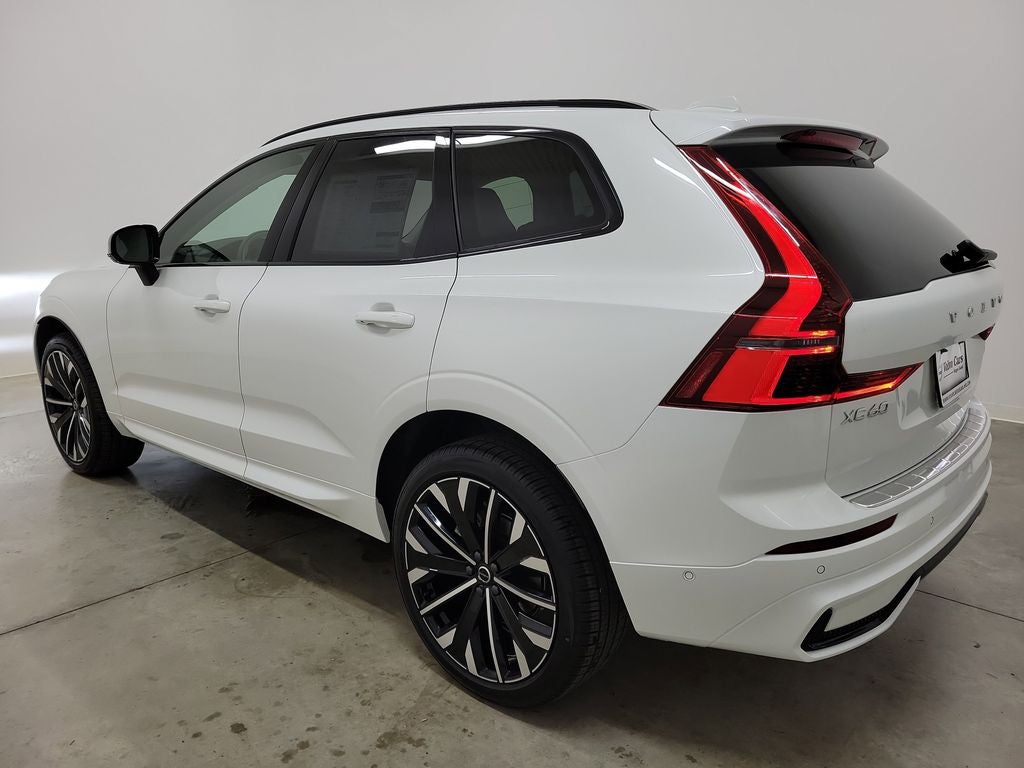2026 Volvo XC60 B5 Ultra
