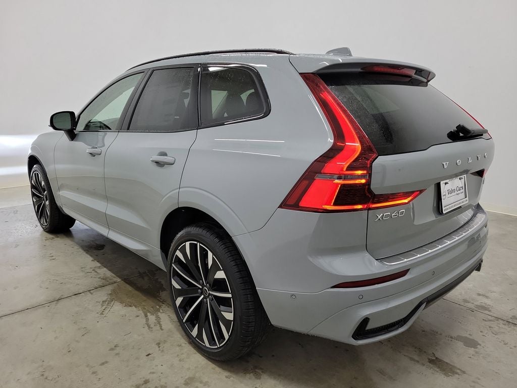 2026 Volvo XC60 B5 Ultra