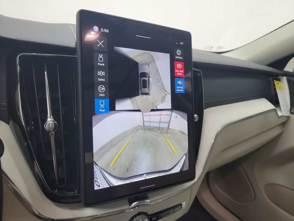 2026 Volvo XC60 B5 Ultra