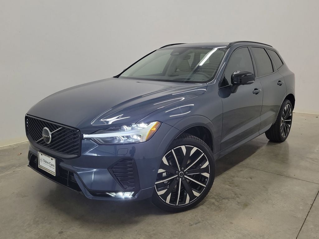 2026 Volvo XC60 B5 Ultra
