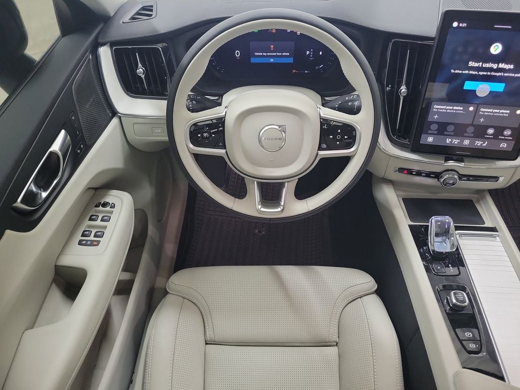 2026 Volvo XC60 B5 Ultra